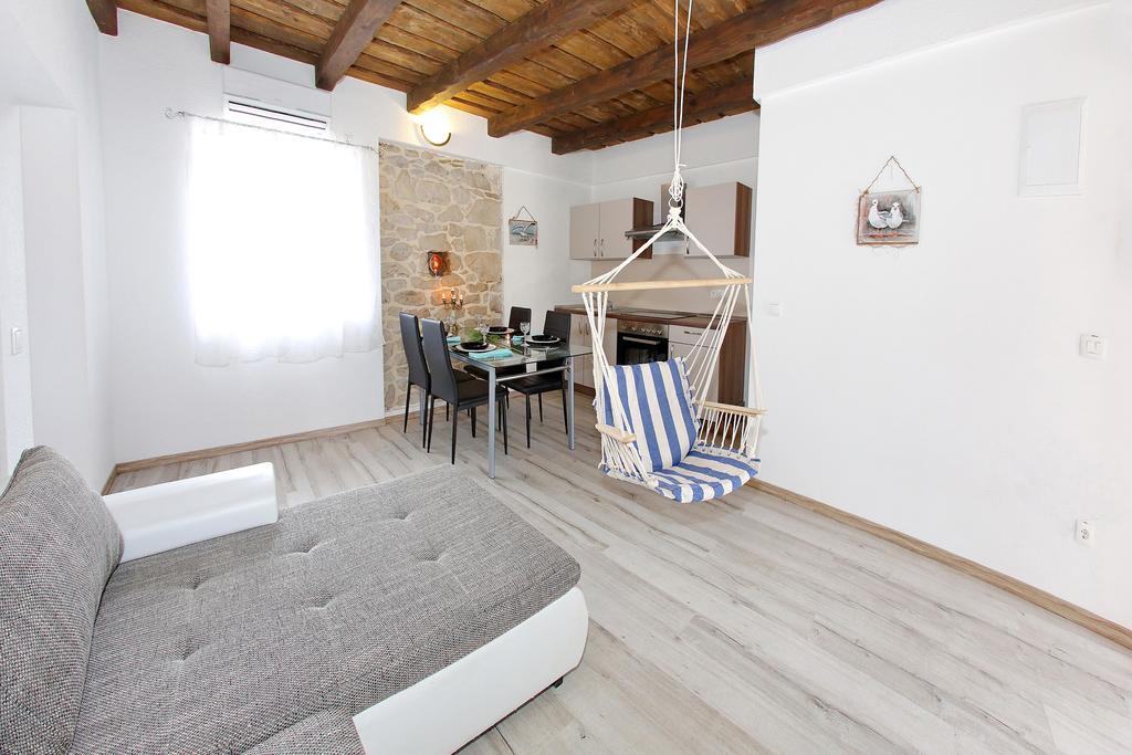 Didovi Dvori Apartment Bibinje Bilik gambar