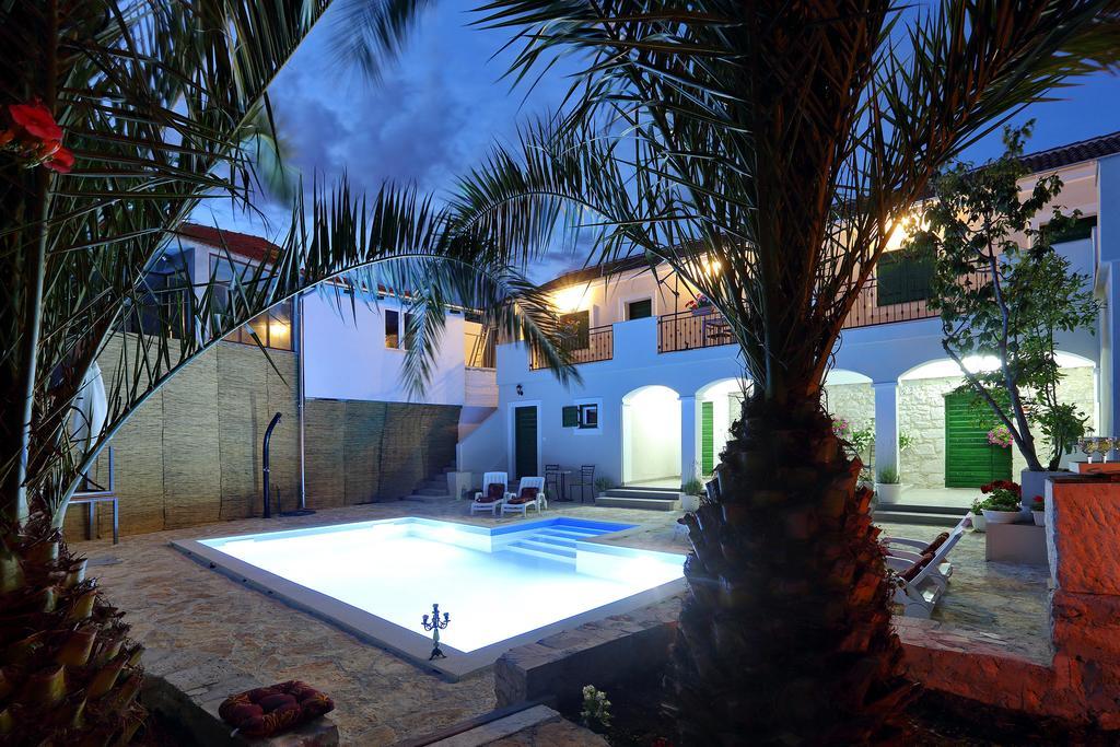 Didovi Dvori Apartment Bibinje Bilik gambar