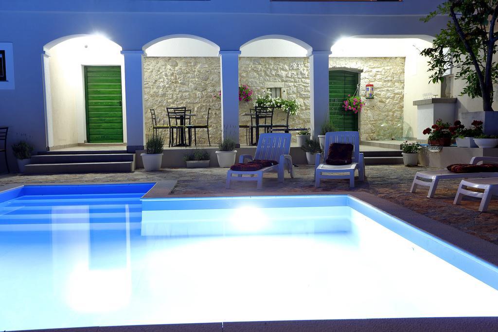 Didovi Dvori Apartment Bibinje Bilik gambar