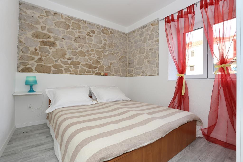 Didovi Dvori Apartment Bibinje Bilik gambar